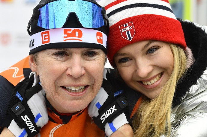 Lucie s maminkou mají spolu pevný vztah
