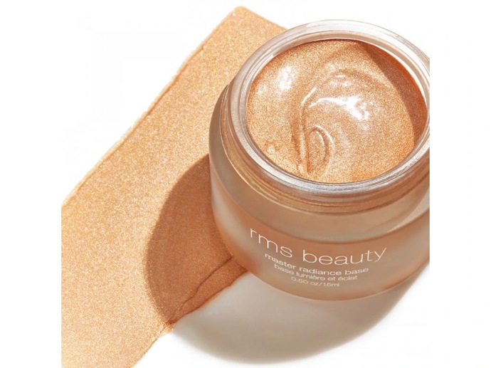 Podkladová báze s rozjasňujícím efektem, RMS Beauty, 1110 Kč
Podkladová báze s rozjasňujícím efektem, RMS Beauty, 1110 Kč
