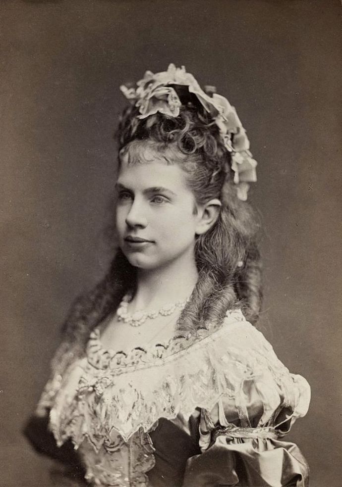 Gisela Habsbursko-Lotrinská
Gisela Habsbursko-Lotrinská