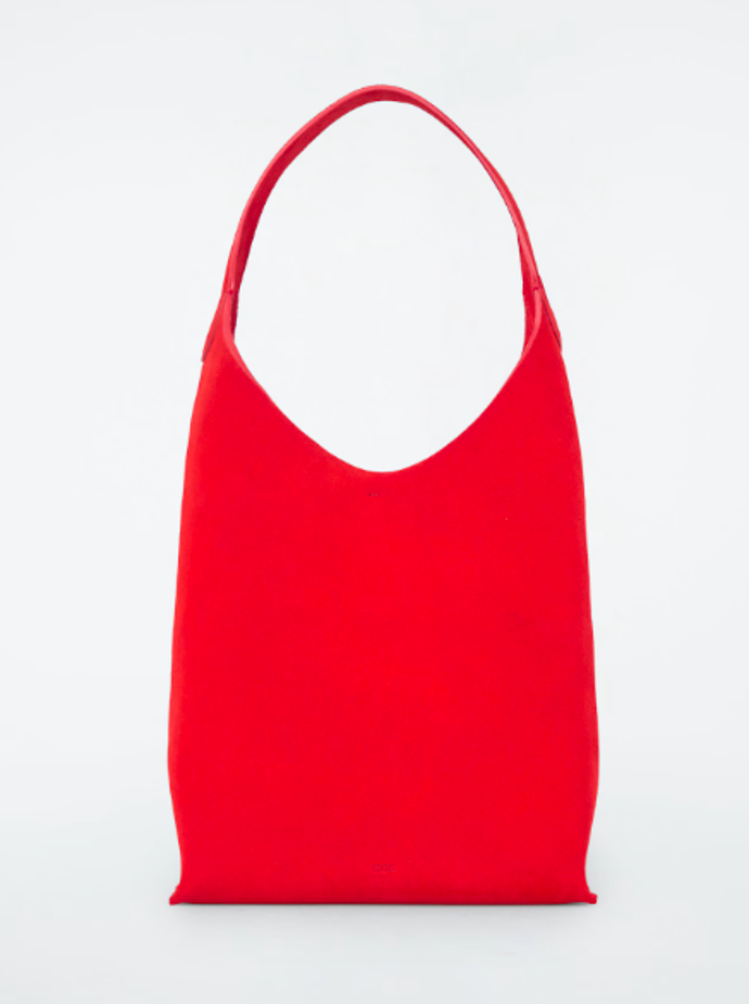 Semišová kabelka, COS, 135 eur
