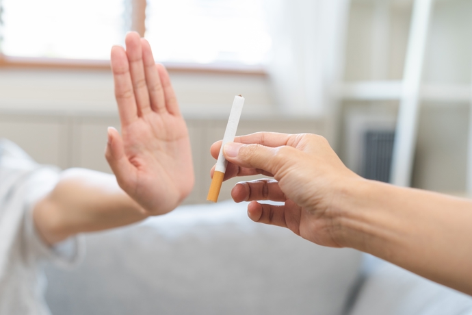 Abyste udrželi svůj biologický věk vitální, je třeba se vzdát alkoholu a cigaret.
