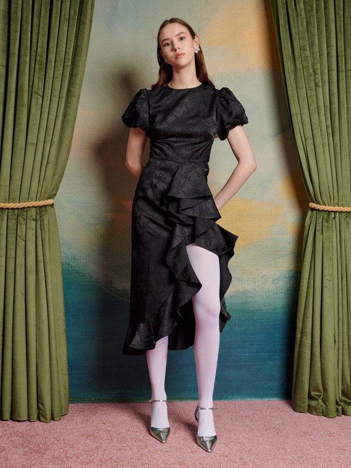 Sister Jane, 118 eur
Sister Jane, 118 eur