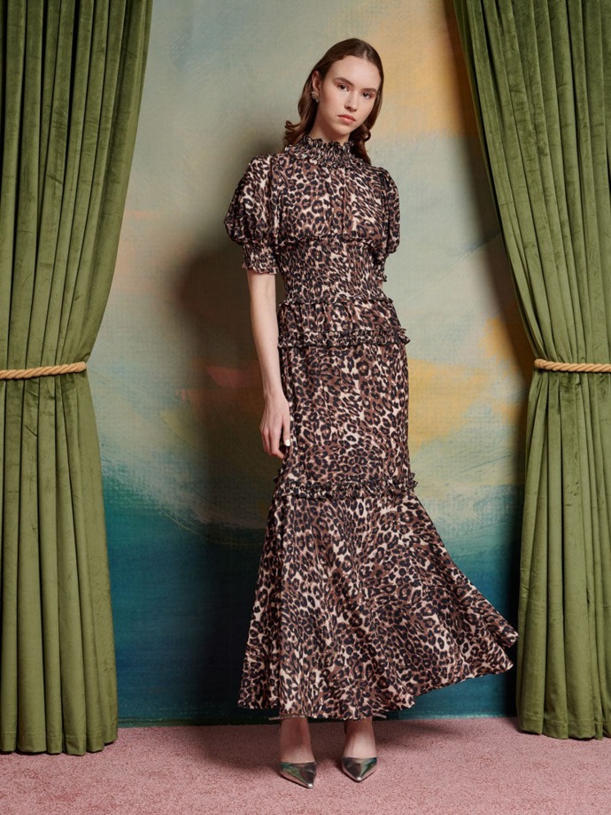 Sister Jane, 122 eur
Sister Jane, 122 eur