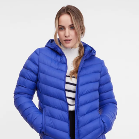 Modrá dámská prošívaná bunda, 719 Kč
