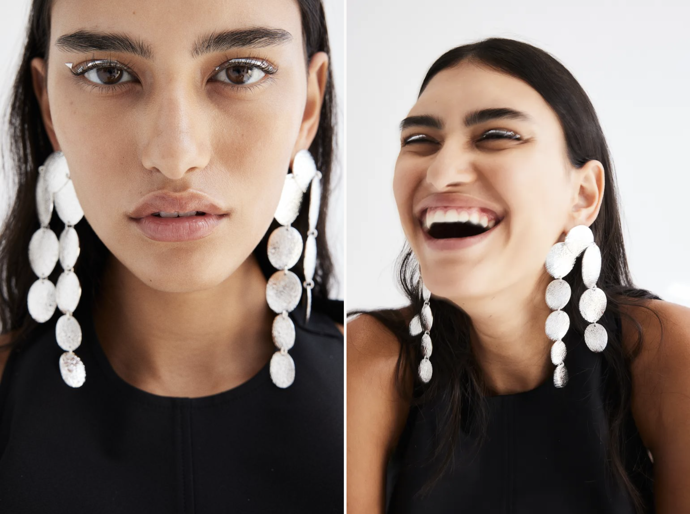 Náušnice z kovových plíšků, stříbrné, H&M, 479 Kč

 
