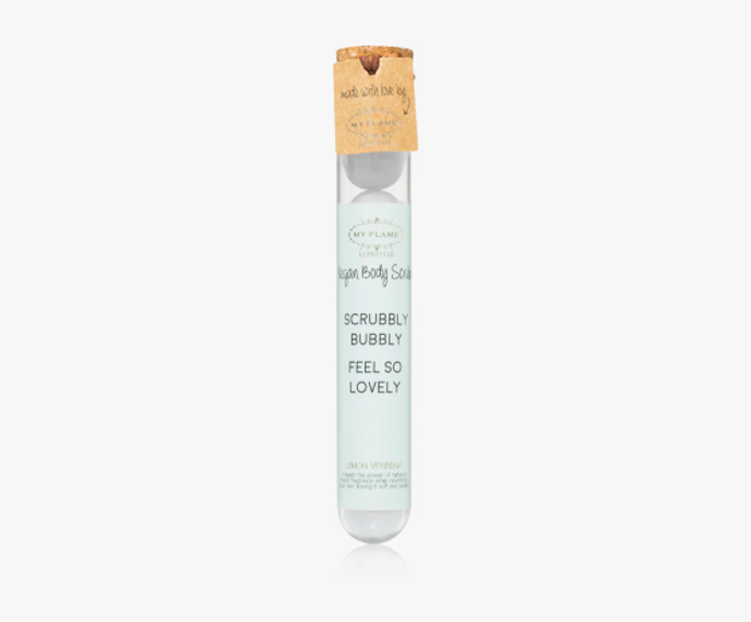 Čisticí tělový peeling, My Flame, 235 Kč
Čisticí tělový peeling, My Flame, 235 Kč