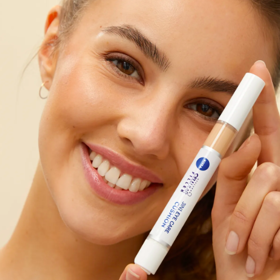 Nivea Hyaluron Cellular Filler oční krém v houbičce 3 v 1

Cena: 399 Kč
