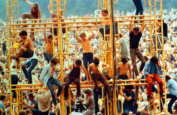 Půl milionů lidí se mačkala na legendárním festivalu
Půl milionů lidí se mačkala na legendárním festivalu