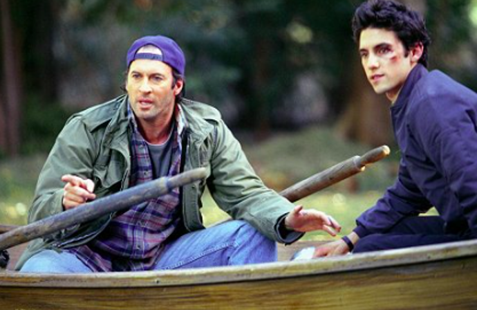 Scott Patterson v roli Luka Danese v seriálu Gilmorova děvčata

