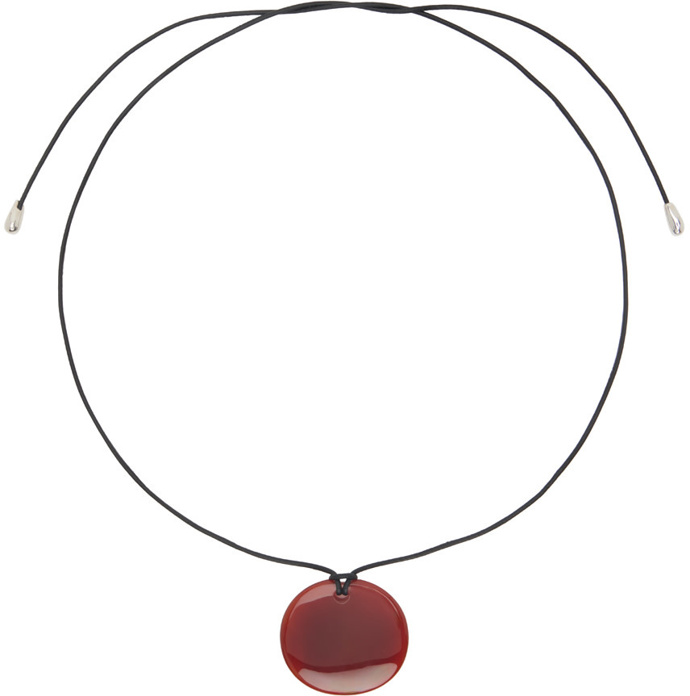 Black & Red Medium Full Moon Pendant Necklace, Sophie Buhai, 1365 eur
Black & Red Medium Full Moon Pendant Necklace, Sophie Buhai, 1365 eur