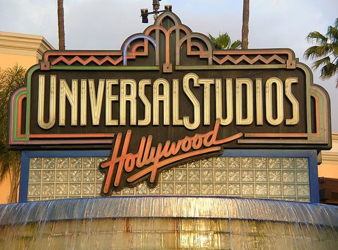 Hollywood
