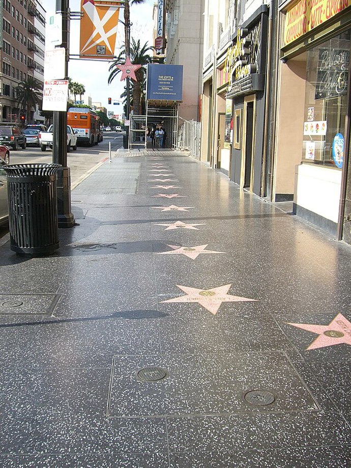Hollywood
