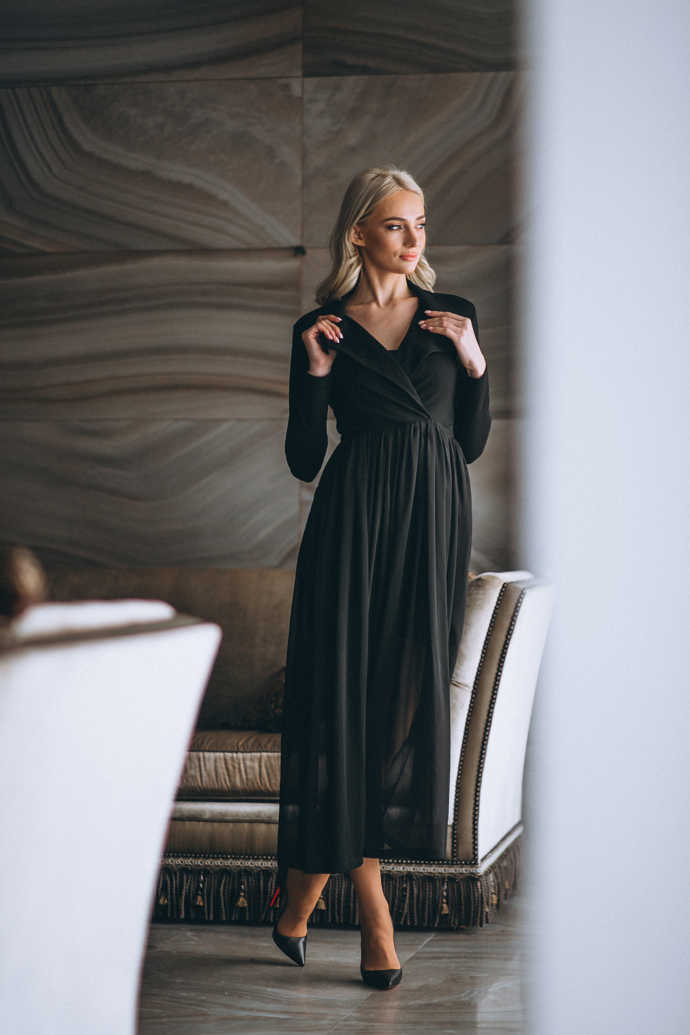 Černá barva nejen ubírá kilogramy, ale také přidává na eleganci.
Černá barva nejen ubírá kilogramy, ale také přidává na eleganci.