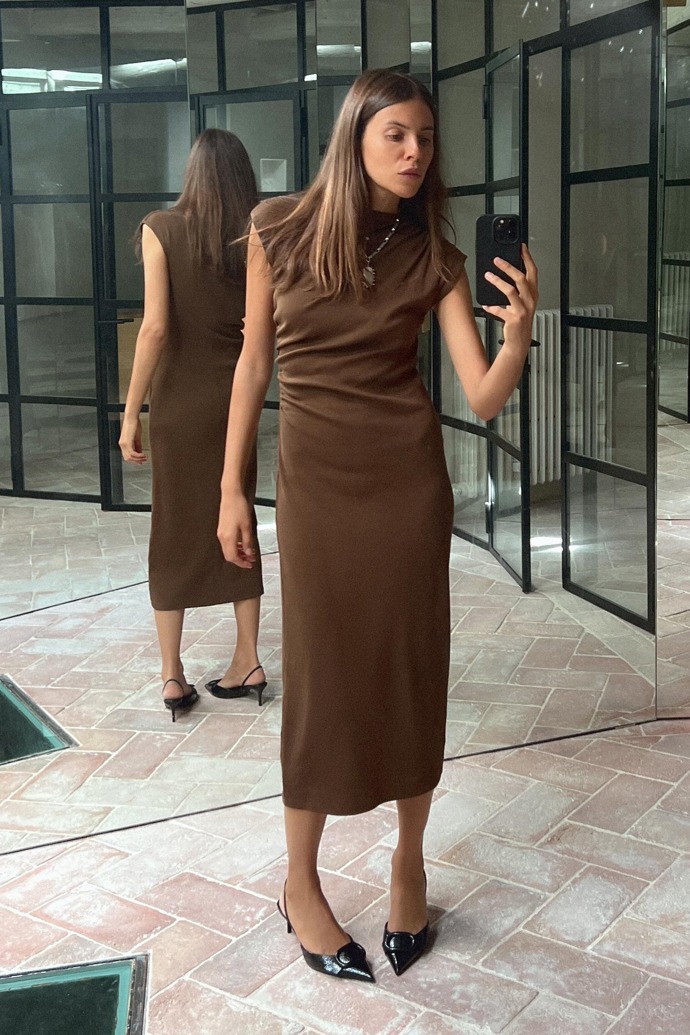 Zara, 549 Kč
