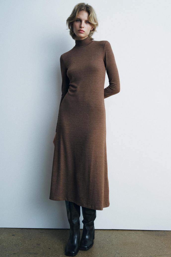 Zara, 699 Kč
