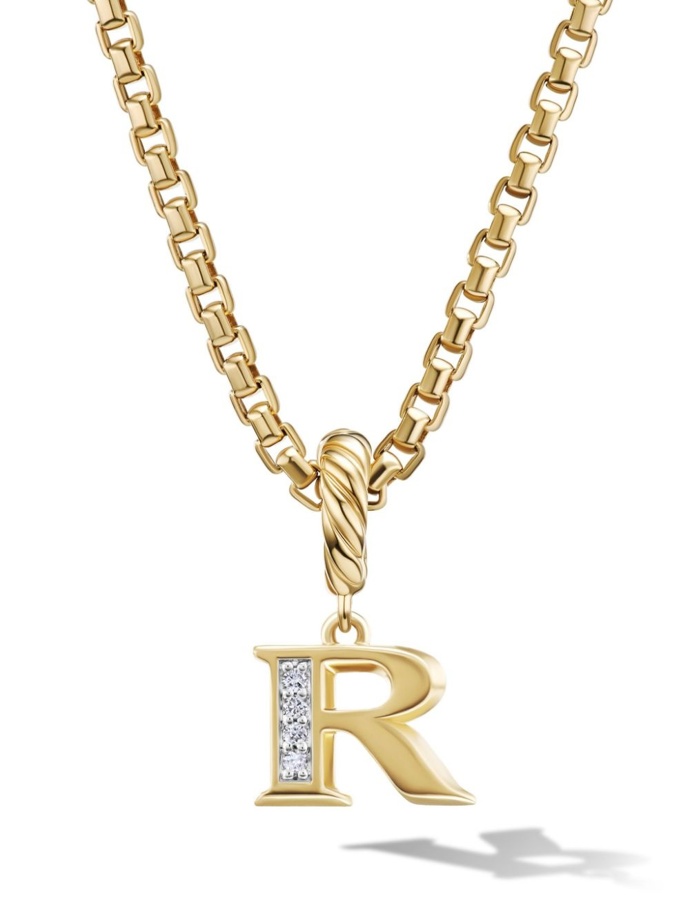 Přívěsek s diamanty 18kt yellow gold initial diamond pendant, David Yurman, 697 eur
