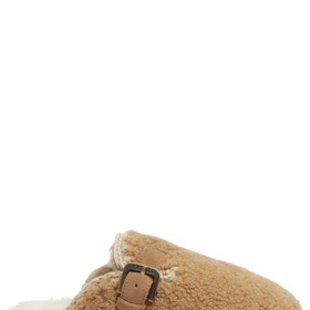 Chlupaté pantofle Leather-trim slippers, Mou,150 eur
