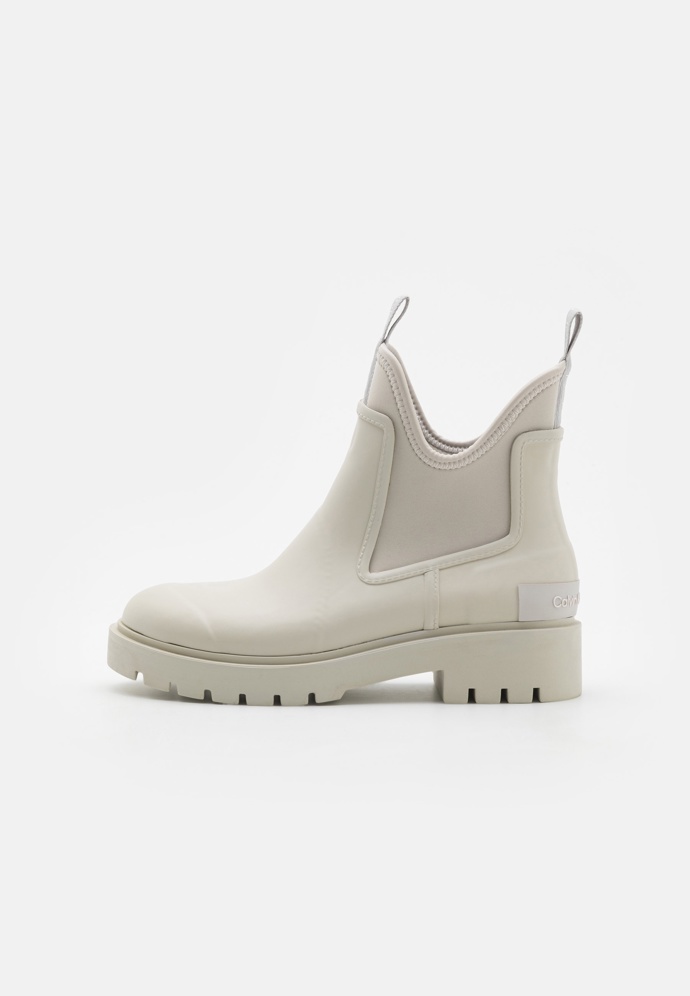 Kotníkové holínky Mid Rainboot Chelsea, Calvin Klein Jeans, 2990 Kč
Kotníkové holínky Mid Rainboot Chelsea, Calvin Klein Jeans, 2990 Kč