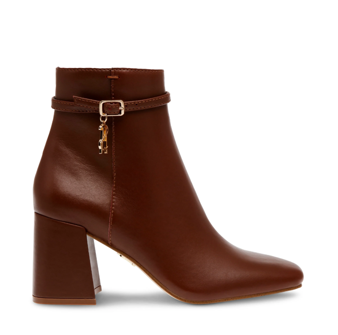 Hnědé kotníčkové boty Steve Madden, 3690 Kč 
