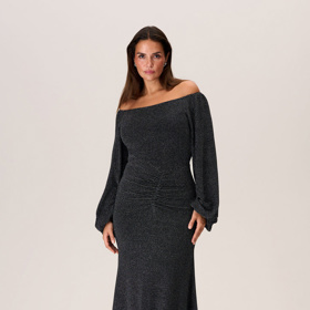 Adoore, 175 eur
