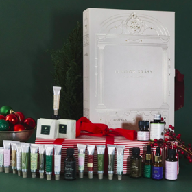 Adventní kalendář Lexikon krásy s pečujícími beauty produkty, Havlíkova apotéka, 2490 Kč
