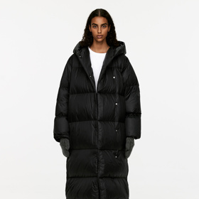 Arket, 279 eur
