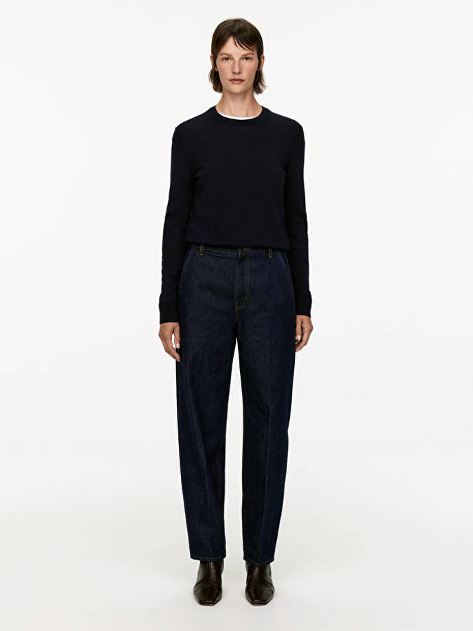 Barrel jeans, Arket, 89 eur
Barrel jeans, Arket, 89 eur