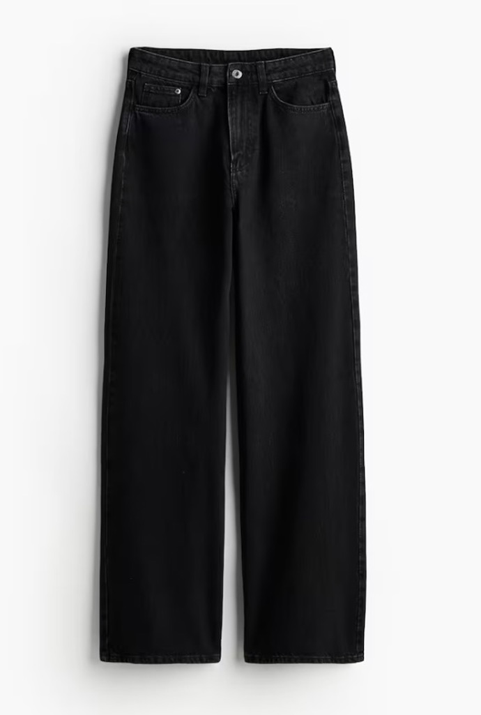 Džíny s vysokým pasem, H&M, 599 Kč

