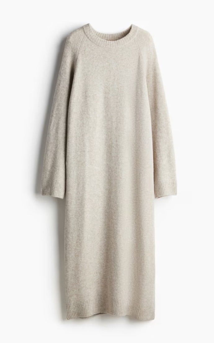 Pletené dlouhé šaty, H&M, 839 Kč
Pletené dlouhé šaty, H&M, 839 Kč
