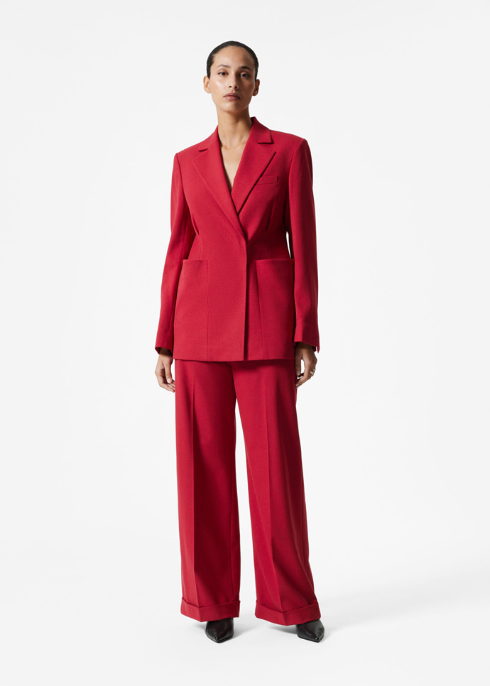 Blazer, 129 eur, kalhoty, 89 eur, & Other Stories
Blazer, 129 eur, kalhoty, 89 eur, & Other Stories