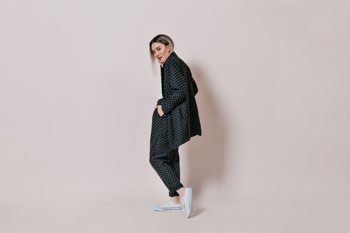 Jde o jednoduchost a eleganci, která vyzařuje sofistikovanost. Bez ohledu na současné módní trendy, tyto kousky jsou vždy in.
