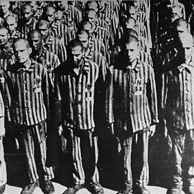 Hrůzy holocaustu v koncentračních táborech
