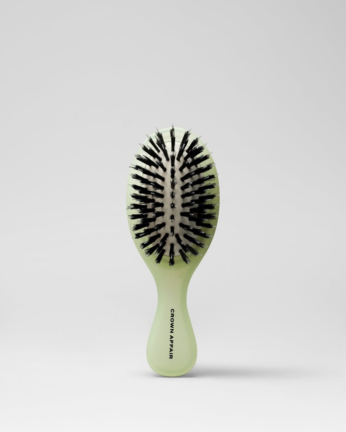 Malý kartáč na vlasy The Mini Brush No 001, Crownaffair, 48 usd
