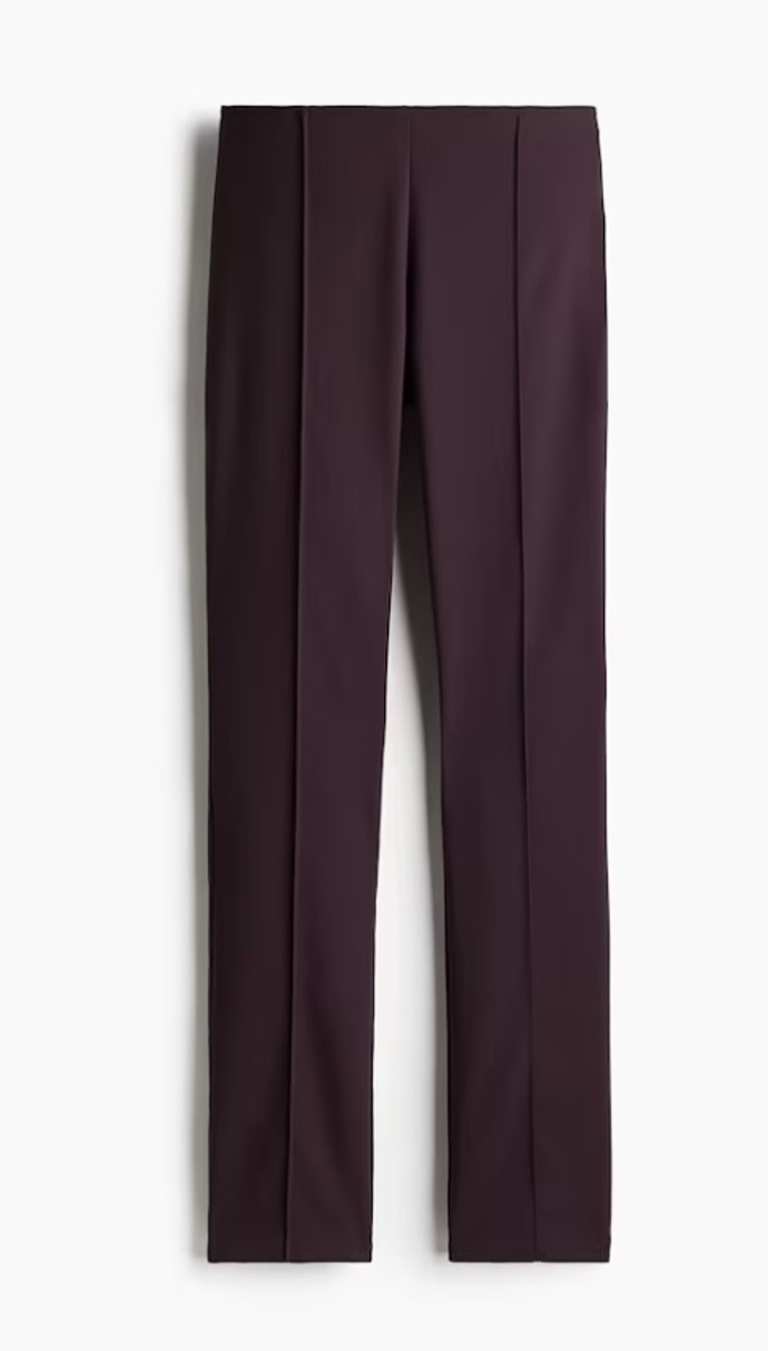 Úzké elegantní kalhoty, H&M, 479 Kč
