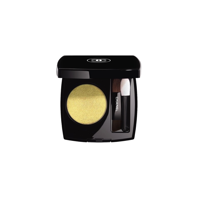 Dlouhodržící oční stíny Ombre Essentielle, Chanel, 1080 Kč
Dlouhodržící oční stíny Ombre Essentielle, Chanel, 1080 Kč