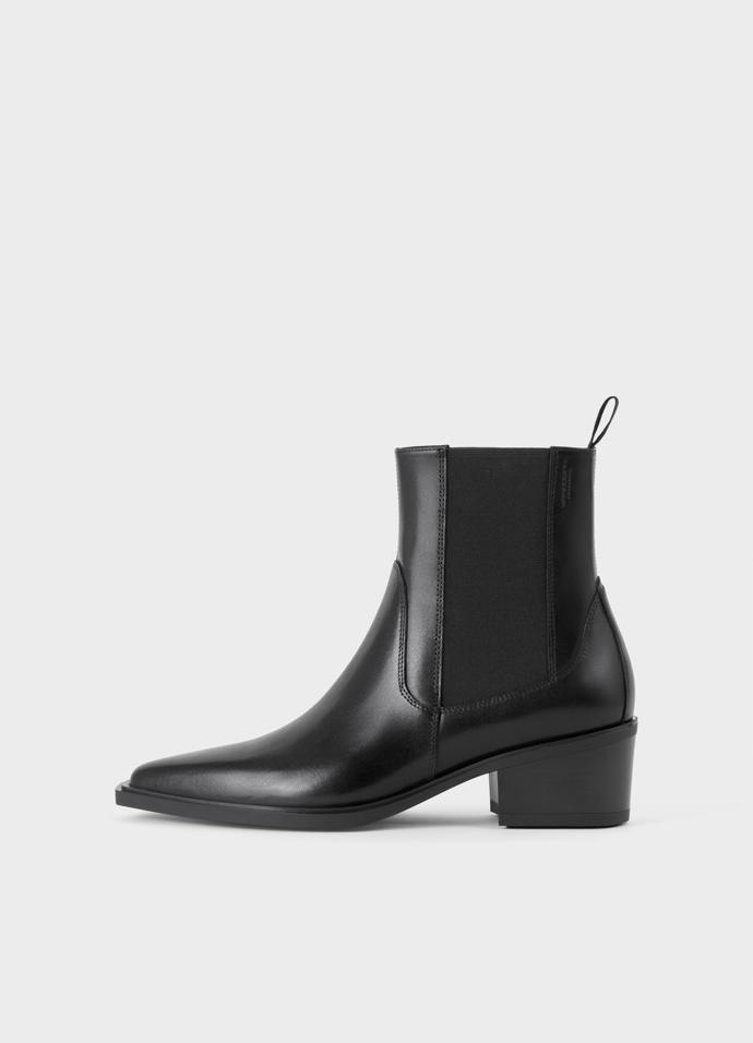 Chelsea boots, Vagabond, 3999 Kč
Chelsea boots, Vagabond, 3999 Kč
