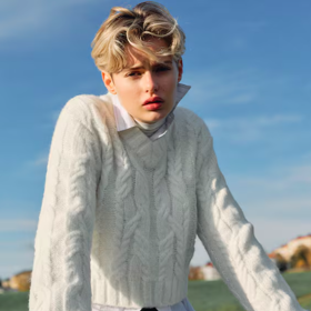 Copánkový svetr, H&M, 719 Kč
