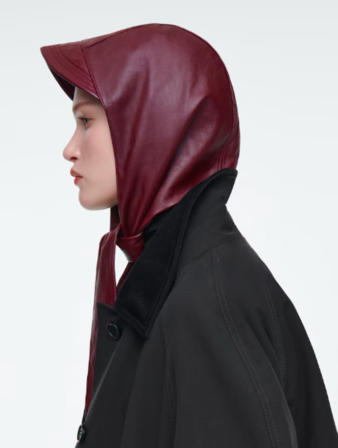COS, 150 eur
COS, 150 eur