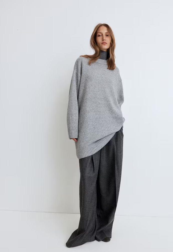Pletené šaty, H&M, 719 Kč

