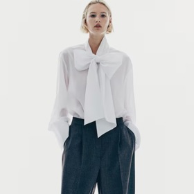 Rovné elegantní kalhoty, H&M, 839 Kč

