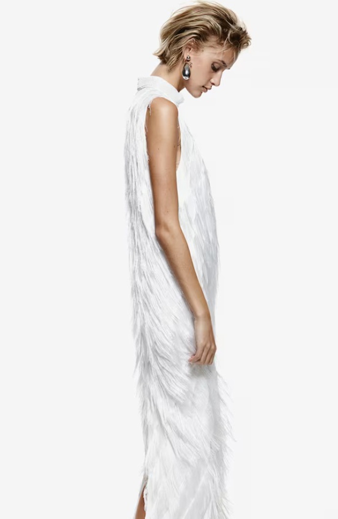 Šaty s třásněmi, H&M, 1 199 Kč
