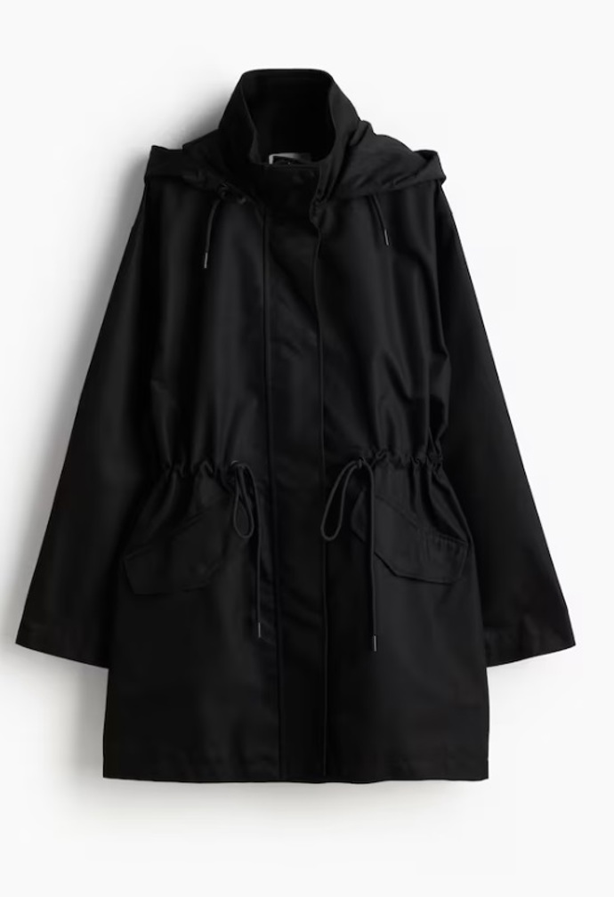 Oversized parka s kapucí, H&M,1 459 Kč
