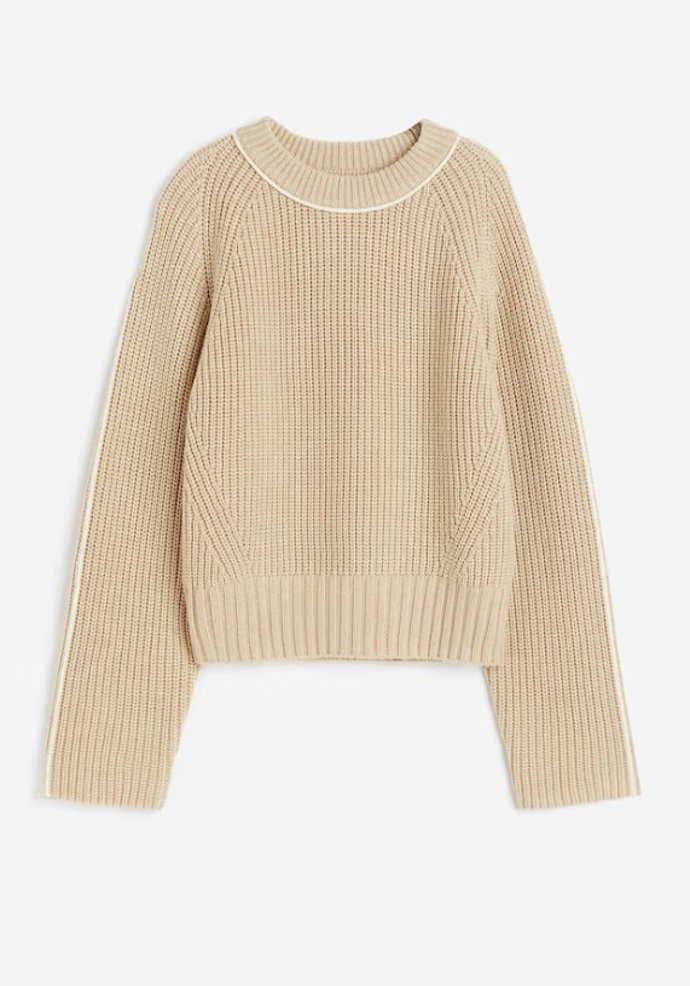 Svetr z vlněné směsi, H&M, 579 Kč
