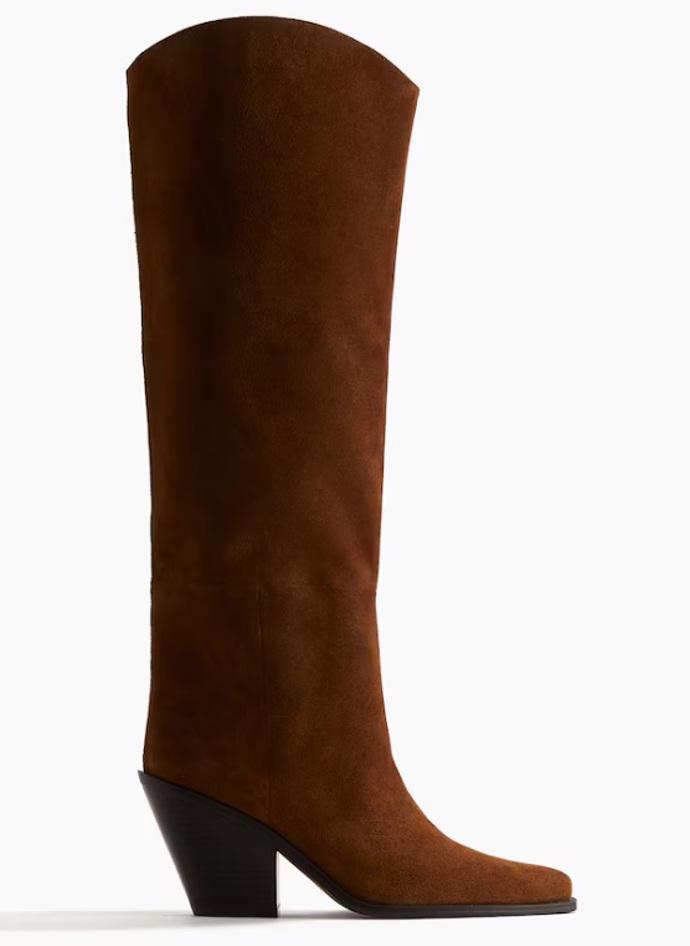 Kožené kozačky ke kolenům, H&M, 2 999 Kč
