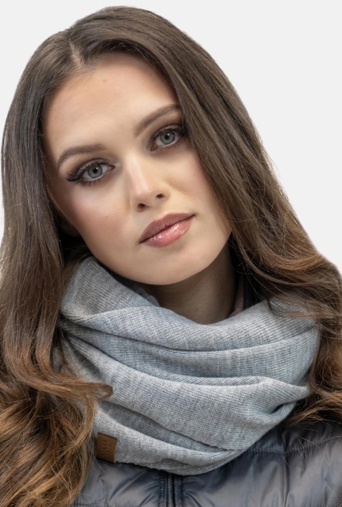 Kruhová šála, Vivisence, 516 Kč
Kruhová šála, Vivisence, 516 Kč