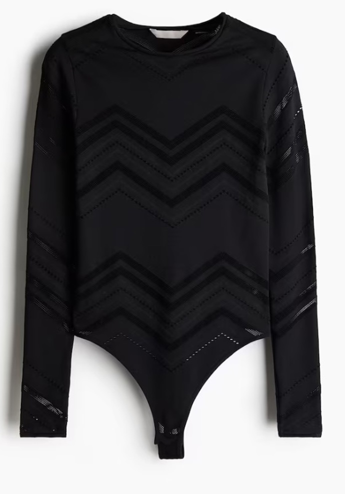 Vzorované body, H&M, 839 Kč
Vzorované body, H&M, 839 Kč