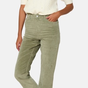 Vlněný baret, H&M, 309 Kč
