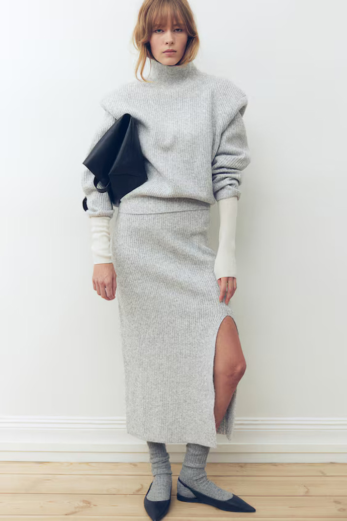 H&M 819 Kč
