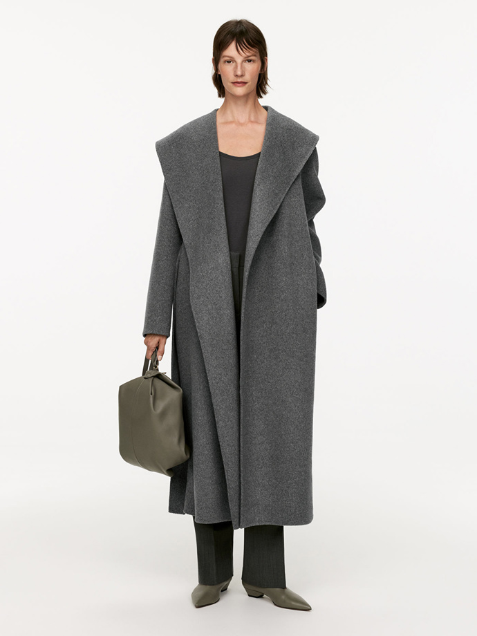 Kabát, Arket, 299 eur
Kabát, Arket, 299 eur