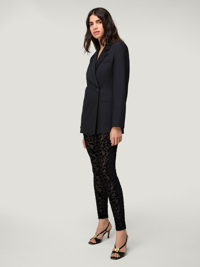 Legíny, Rouje, 115 eur
Legíny, Rouje, 115 eur